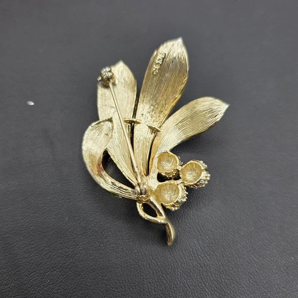 Lisner Jewelry vintage lisner
